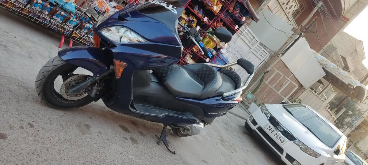 سلام عليكم 
فورزه صفر 8 
6كير /و3تحويلات /سبايدر خلفي نيكل/  قبق كلجات نيكل /منضومه زنون/
ماشيه 45الف دراجه كفاله عامه 
مكاني حي لبساتين  لسعر مليون و150الف وبيها مجال او مراوس 
***********
