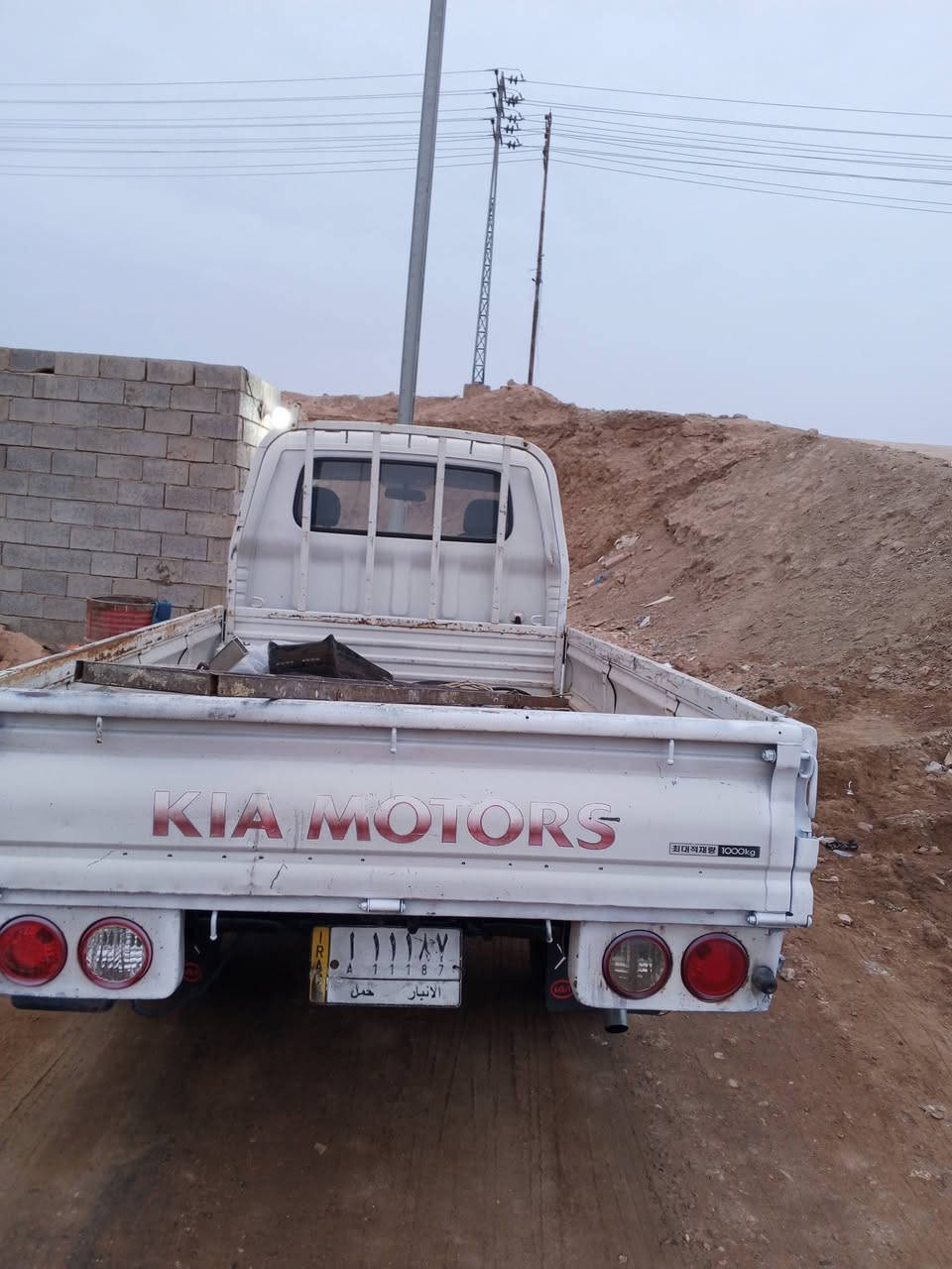 سلام عليكم كية موديل 2007مكفولة من لاضربة ولا مكينة 3000     صبق مكينة لاتبخير ولا تنقيص كير وكسن خير من الله سياره  رقم انبار سعر 80 وبيهة مجال للطيبين مكان سياره انبار خالدية ***********
