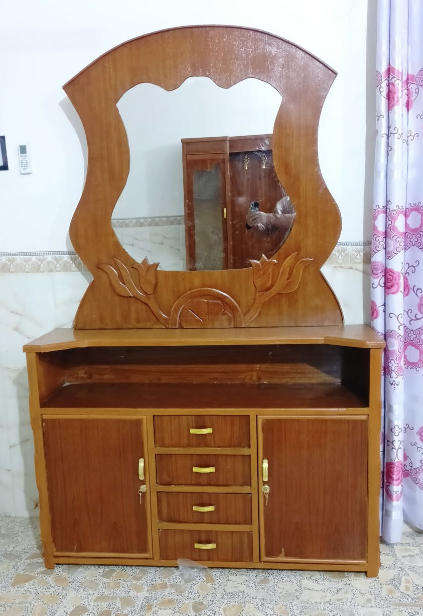 ***********‬‏ ‏‪
سعر 375 بيه مجال‏
غرفه صاج عراقيه ام 5 باب نضيفه كامله تسكام
المكان النجف
