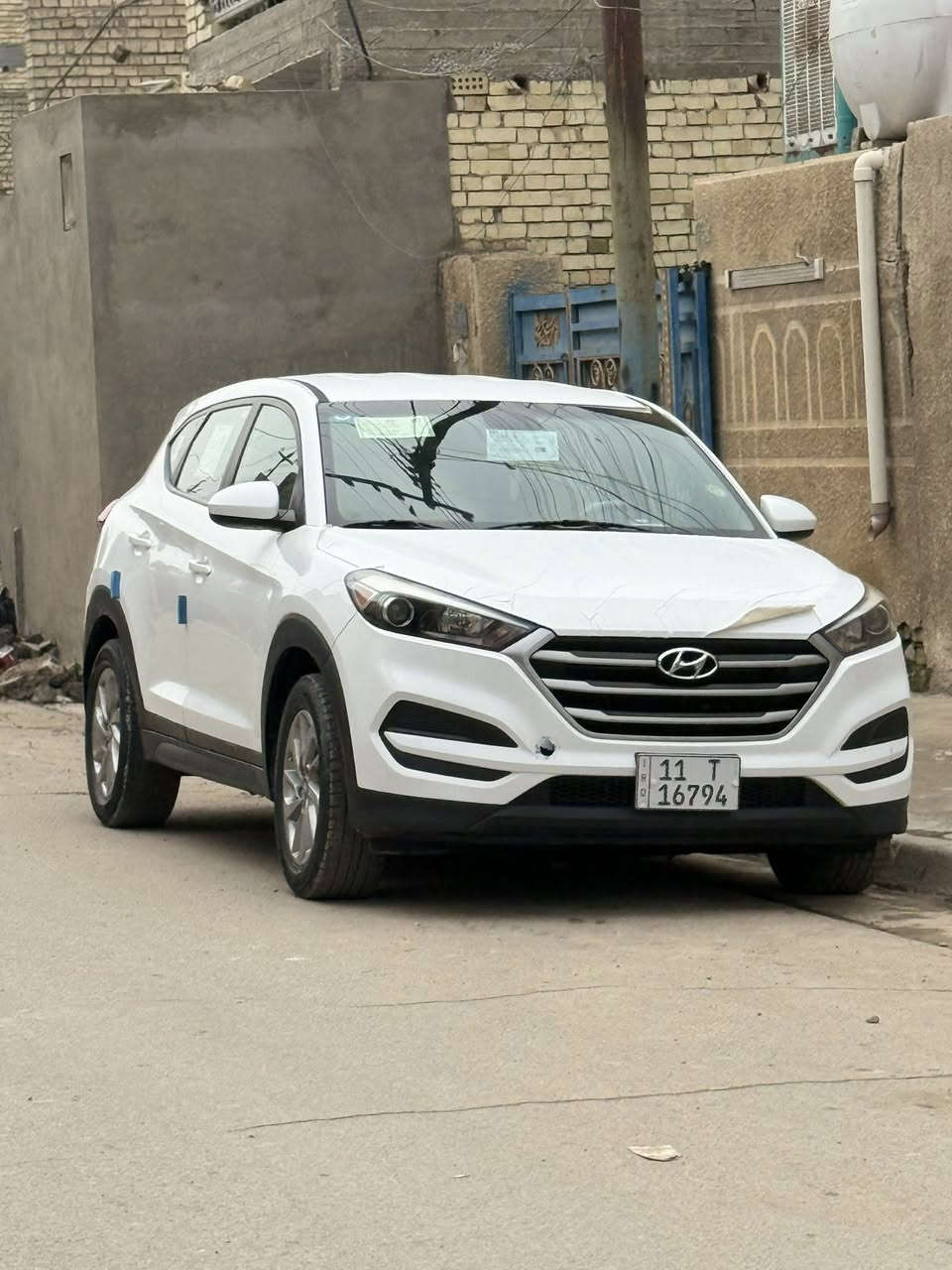 يالله اللهم صل على محمد وال محمد
من رخصه الادمن الطيب 
توسان موديل 18
سياره جديده بمعنه الكلمه 
ماشيه 90
سساره بدون حادث بارد فقط بداير مال تاير 
وبارد خفيف خلف صدر كلش خفيف
سياره خير من الله ما ناقصها شي 
مكينه ٢٠٠٠
كير خير من الله 
سياره بسمنه 
سنويه ل٣٠
صدرها يخبل ترايك وين ميعجبك 
رقم بغداد دولي 
غرفتها نضيفه كلش 
سياره قطره صبغ مابيها 
بيها سونار قبل٣ايام سويته دزلي واتساب ادزه الك 
سياره ما ناقصها شي تجي وشوف ودكلب وين ميعجبك تاخذها سونار 
معروضه 168
عنوان بغداد مدينه صدر 
رقمي‭٠٧٧٣ ٢٩٠ ٥٣١٧‬
