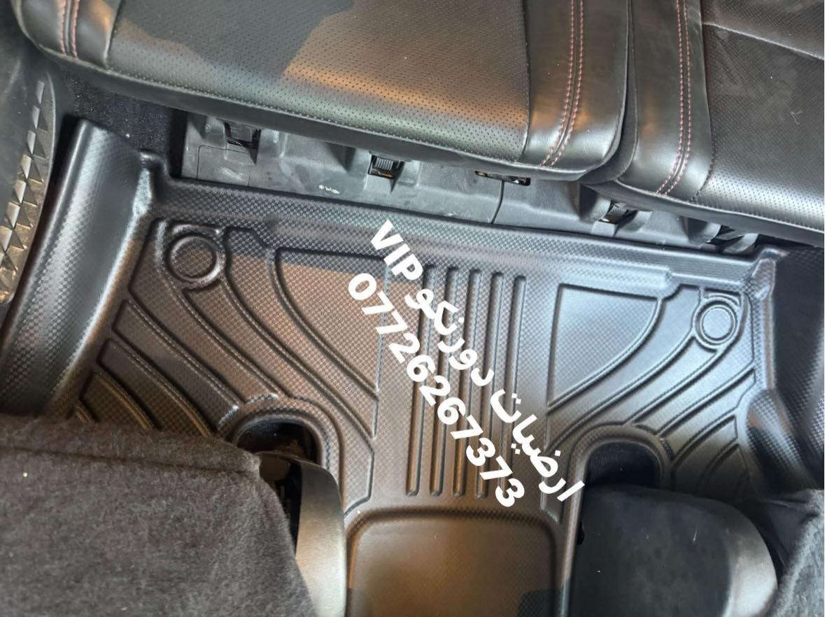 متوفر ارضية المقعد الاخير
