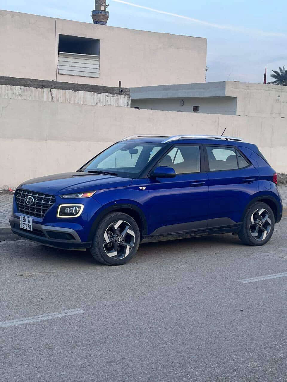 السلام عليكم 

 للبيع  هونداي فينو موديل 23 مرقم ديالى بسمي نكليزي                مواصفات فول عدة الفتحة لون ازرق ❤️
حادثه قبق جنطه ونص الجامرلغ الباقي كله شركه 
☑️محرك دوش ماشيه  ٤٠ الف كيلو
☑️بصمة تشغيل+أبواب لد نهاري امامي+لد خلفي    
☑️شاشة  كبيرة تدعم كار بلي +gps
☑️كاميرا دواره
☑️3 انضمة قيادة
☑️نقاط عمياء بالمرايه 
☑️تبريد شاشة + شاحنة والير ليس. 
🦼كشن تطريز جلد بلاد الدشبول مطعم ابيض 
☑️رادار خلفي
☑️فول تحكم استيرن
☑️تحديد مسار تنبهك عند الخروج عن المسار توقف ذاتي
☑️حساس تايرات
 ☑️ويل كب 
☑️شاشه لتحديد العطلات
***********
السعر 145 بيها مجال بسيط
