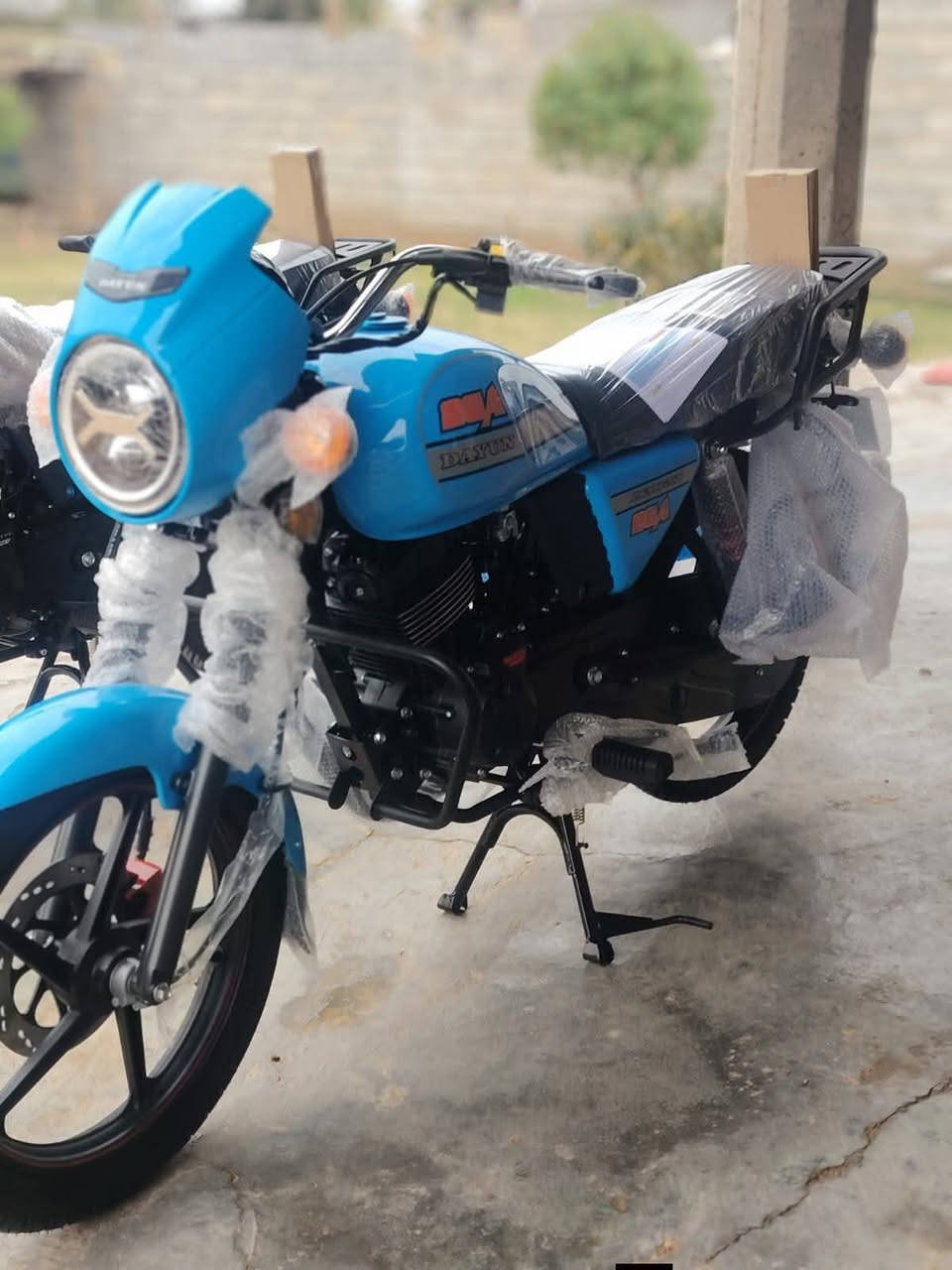 دايوان 2026 دراجه جديده صار يومين لمن أخذته
دراجه نفس صور ب ظبط كفاله عامه  اوراق سحب 
***********
