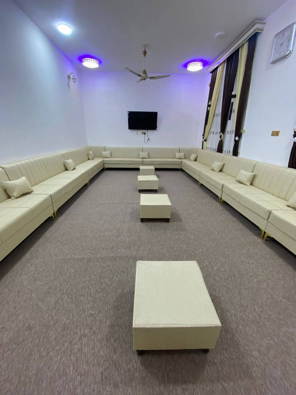 سلام عليكم 👋
جبتلكم احلا تصاميم تخومه لعام 2026
حصريآ 😍👀

بأنسب الاسعار اختار التخم ليعجبك ولباقي علينا 

بأدارة ابراهيم فتاح 
الرقم : ***********
متوفر واتساب
