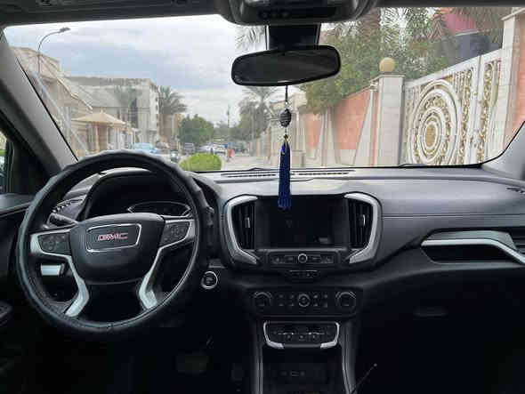 تيران ٢٠٢٢ 
بدون صبغ
الضرر كما موضح بالصور
السياره باسمي
رادار امامي
بانوراما
جنطه كهرباء
كشن سايق كهرباء
السعر ١٨٥ مكاني الكوت
للتواصل
***********
