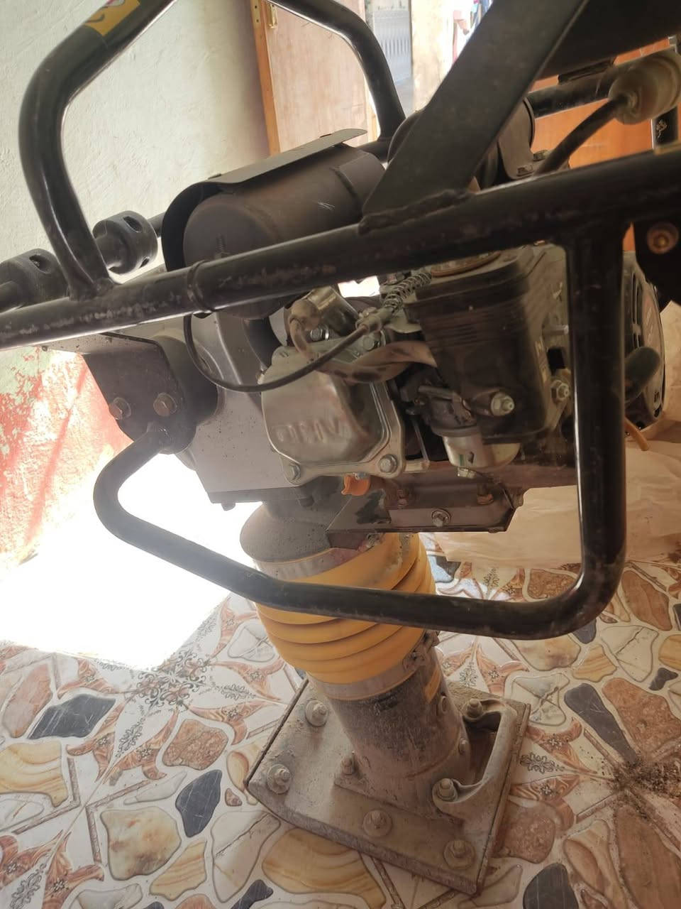 حادله مدكه لبيع هاذ صاحبه
***********
