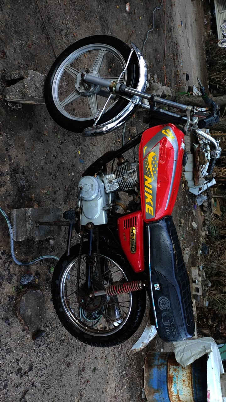 سلام عليكم
دراجة  للبيع اربعة كير حلوة او نظيفة 
جاهزة ما نقصهة شي شغل وكلع 
السعر :150 قفل 
الرقم : *********** واتساب 
فقط واتساب ماعندي رقم يشتغل مغلق 
العنوان : كربلاء الحولي الجديد قري مستشفى ابو مهدي المهندس
