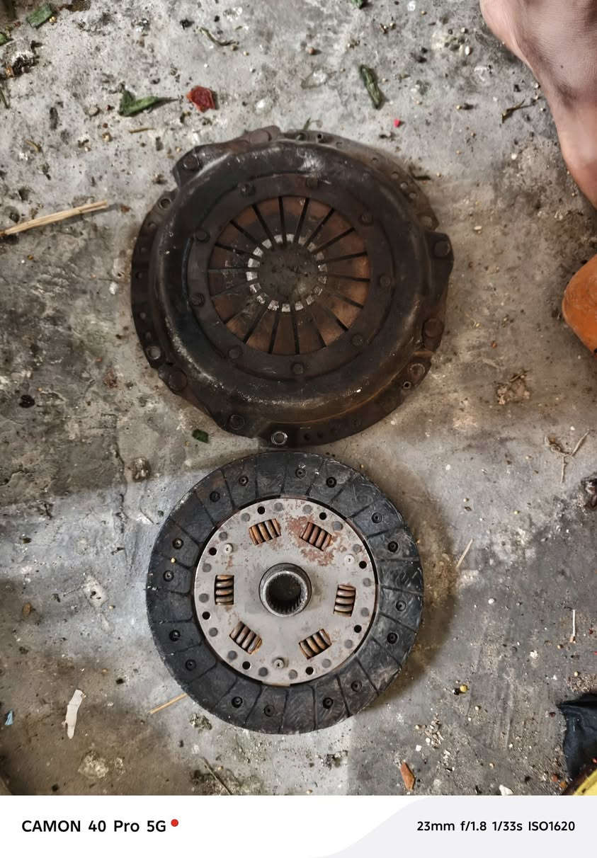 سلام عليكم عينة وصينية مال سمند يرهمن على البيجو  شغالات نضاف شرط الفحص اليردهن بخدمتة خابروتدلل ***********
