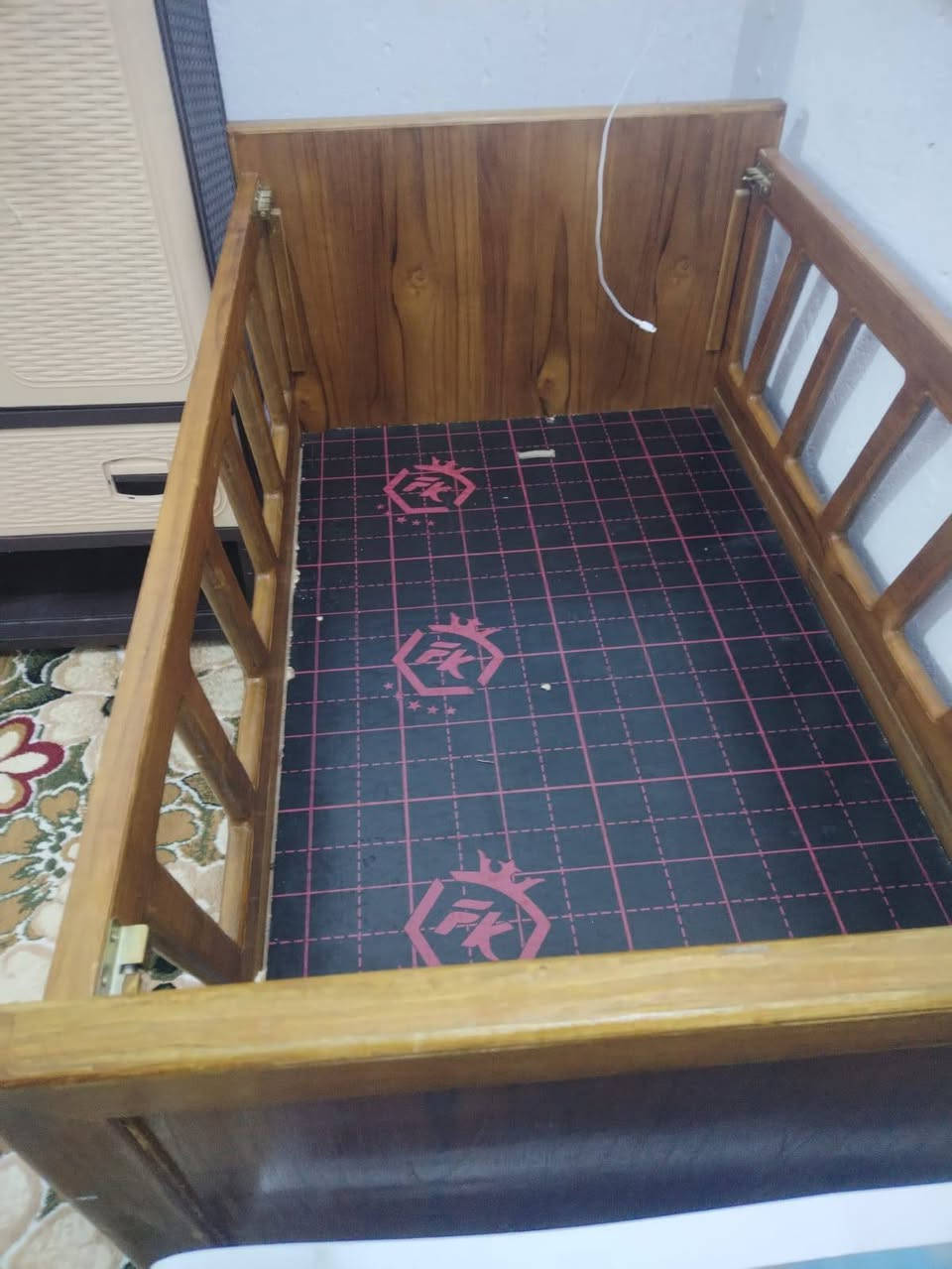 كاروك لبيع 200 ***********
