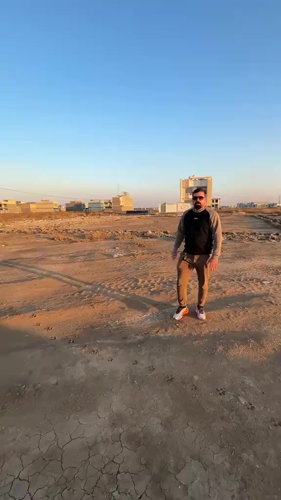 مكتب البارون ***********
