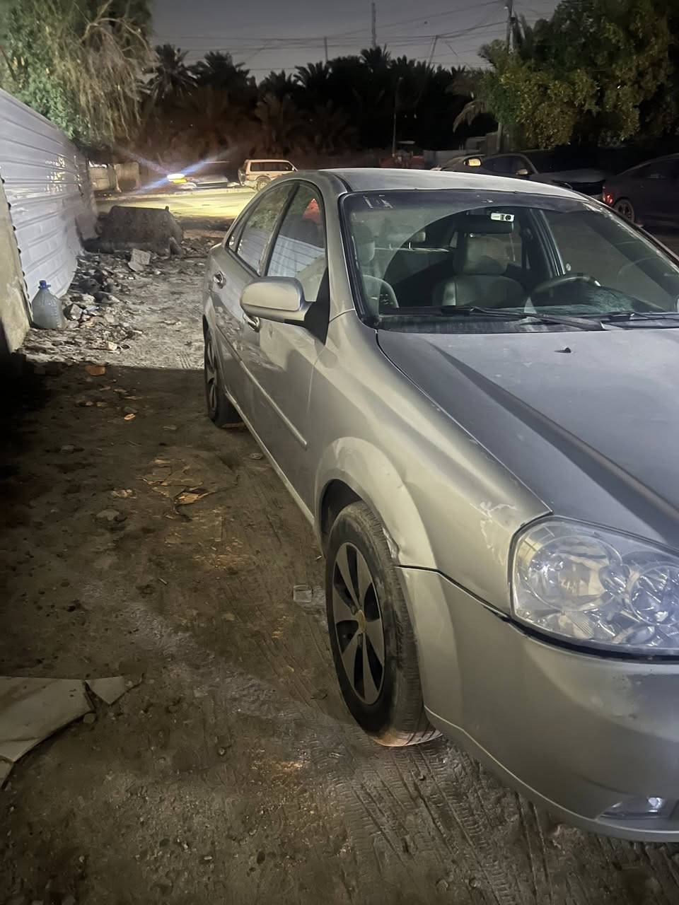 سلام عليكم لبيع فورنزا 2007 رقم بغداد  كير محركً كهربيات جيده سعره 47 بيه مجال مكان سياره بغداد***********
