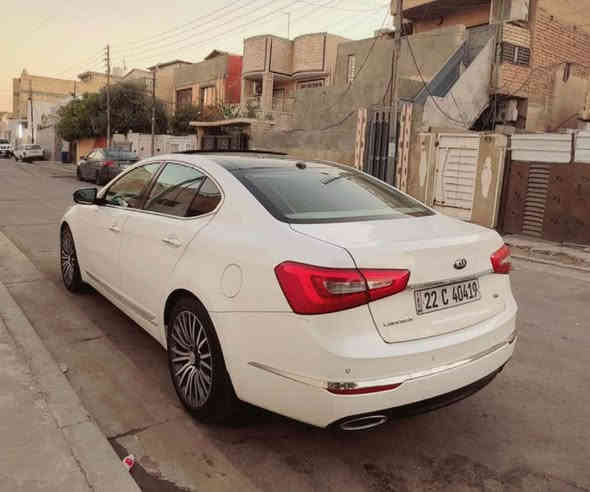 السلام عليكم
للبيع...
 كيا كادينزا خليجي  
الموديل: 2014 رقم اربيل بأسمي
وارد خليجي
السيارة فول ١/١ 
المواصفات✅
-بانوراما 
-تشغيل بصمة مع بصمة الابواب الامامية
-نظام ترحيب
-انارة بالمرايات والابواب الامامية
-كاميرا وحساسات خلفية
-حساس ماسحات
-بردة خلفية متحركة
-كشنات كهربائية جلد تدفئة وتبريد   
-لوحة تحكم بالكشن الخلفي + تدفئة كشنات
-لد امامي وخلفي
-منضومة زنون اصلية 200$ لايت نهار 
-تحكم كامل بالستيرن
-شفتات ستيرن رياضي بلادي
-نظام ترحيب 
شاشة كبيرة تدعم صوت الانفنتي 
-نظام صوتي infinty
-مري شفط مع الاشاير
-ويل حجم ١٩. 
-مرايات قلاب ويه R
وباقي مواصفات الكادينزا معروفه 
السيارة بيها بنيد صبغ و4 اصابع جاملغ يمين فقط بدون دواخل  بدون ايرباك سيارة جديدة وماناقصها شي السعر154  وبيها مجال بسيط 
مكان بغداد السيديه 
*********** بغداد

