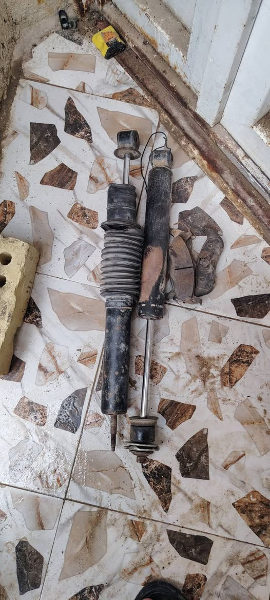 السلام عليكم من رخصة الأخ مدير الكروب غراض فورد فكتوريا تفصيخ الشراي خاص او *********** واتساب نفس الرقم
