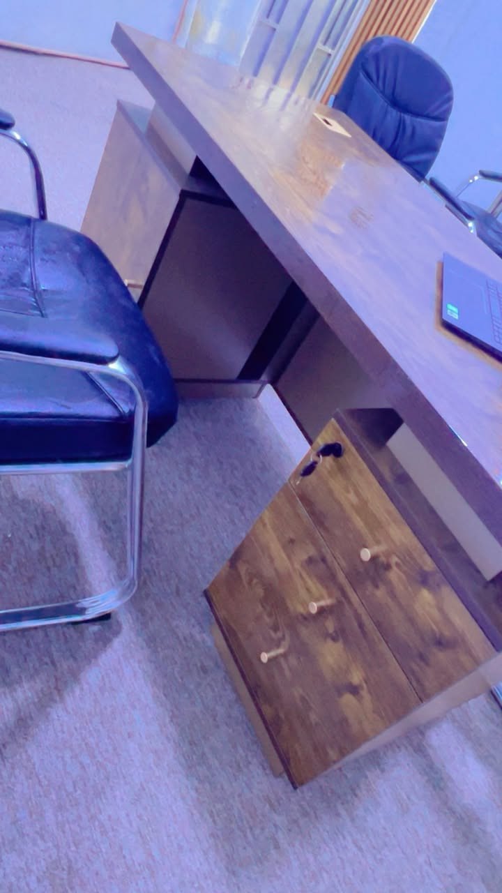 مكتب جلد نضيف ب٢٥٠ وفيه مجال جديد الزبير الخطوه


**إذا كنت صاحب هذا الإعلان وتريد حذفه لأي سبب، رجاءا أرسل رسالة إلى الدعم الفني**