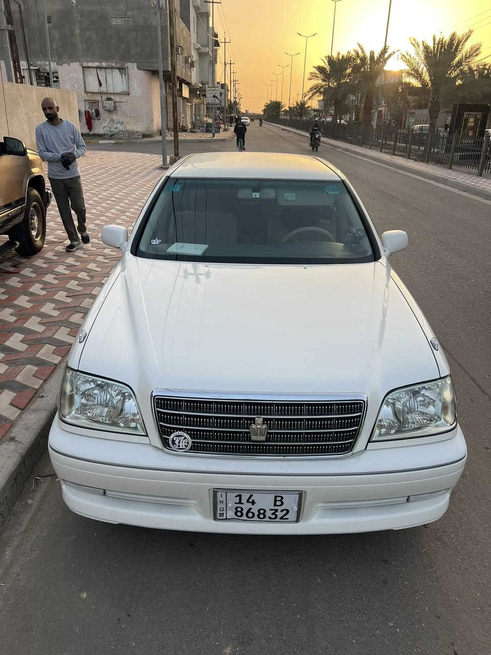 ملكه مديل 2003 
تحوير البصره 3 دكم مزاد 
السياره ماشيه 77 الف حقيقي 
كفاله عامه محرك دي فور الجبير
مكاني البصره الفاو
***********
