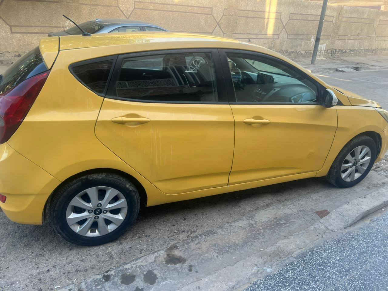 ألسلام عليكم سيارة اكسنت هاج باك موديل ٢٠١٦ كاز بلادي
وارد كوري اجره تكسي السعر ٧٥ وبيها مجال
***********
