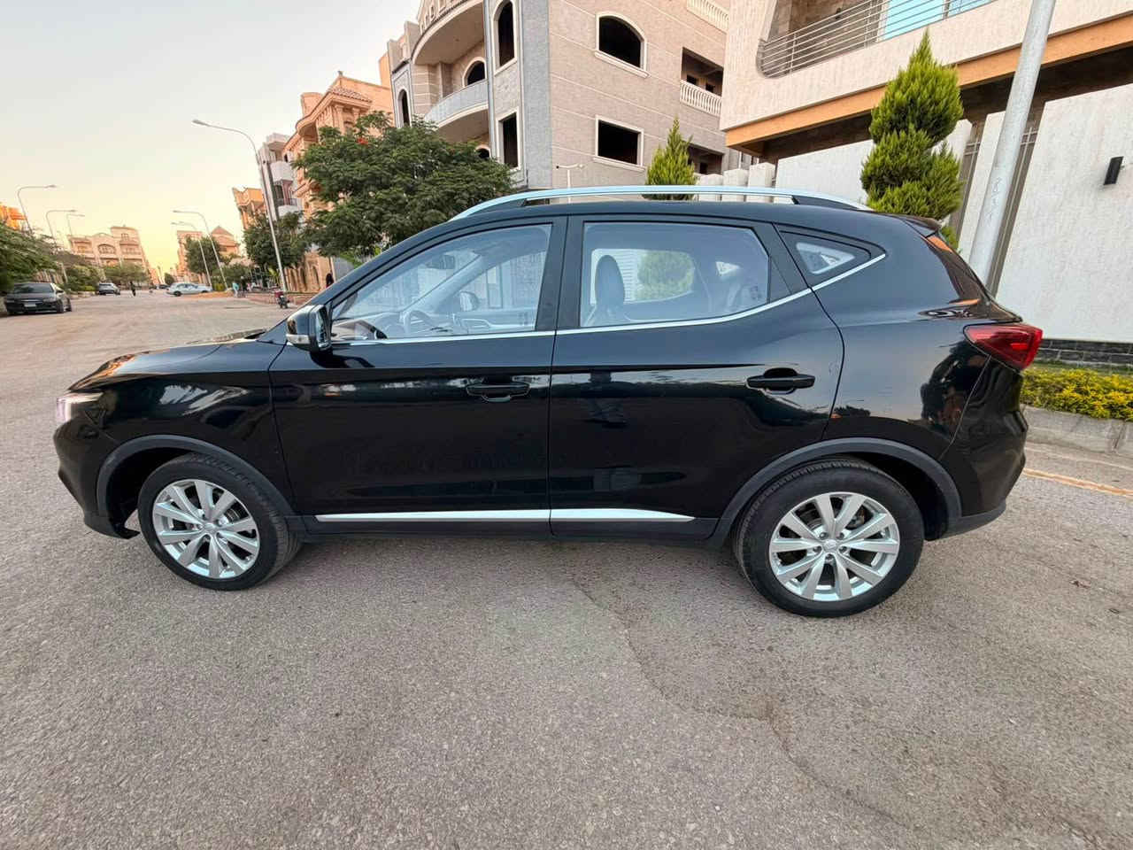 ام جي MG zs

موديل:: 2024

عداد:: 60 الف كيلو صيانات توكيل 

الفئه التانيه كمفورت $ ٢ ايرباج $ فرامل ABS $ چنوط $ طاره مالتي ومثبت سرعه $ شاشه $ كاميرا خلفيه.

الحاله:: فبريكا بالكامل 

رخصه:: سنه $ مرور:: شبرا

المعاينه:: 6 اكتوبر

للتواصل: 01021035260 السادس من اكتوبر, الجيزة


**إذا كنت صاحب هذا الإعلان وتريد حذفه لأي سبب، رجاءا أرسل رسالة إلى الدعم الفني**