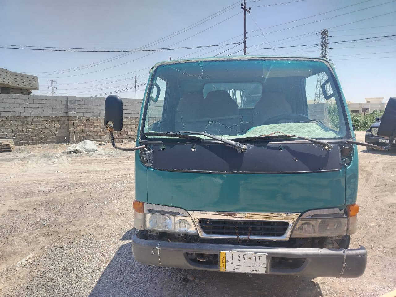 كنتر ازوزه 1999موديل للبيع محرك كير شرط النظافه سنويه لل 28السعر 85 وبيه مجال مكان ديالى للتصال ***********
