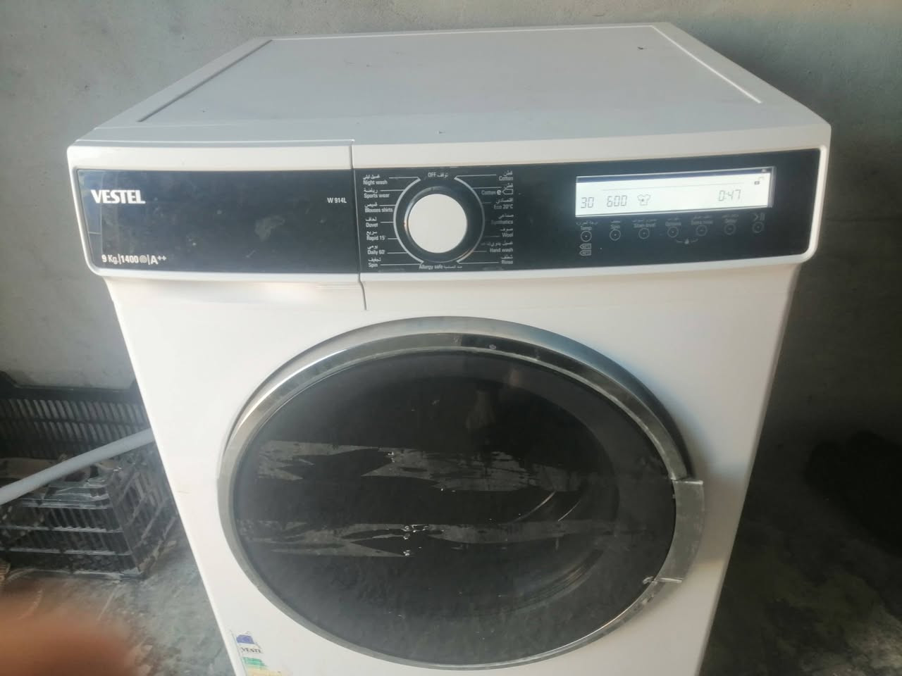 غسالة وضع شركة للبيع و نظيف شغل تقريبن  5 شهر عنوان مخيم كبرتو تابع دهوك رقم واتساب *********** محل بيوار شنكالي رقم واتساب *********** توصيل مجاني دهوك سنجار فقط سعر 275الف ومجال
