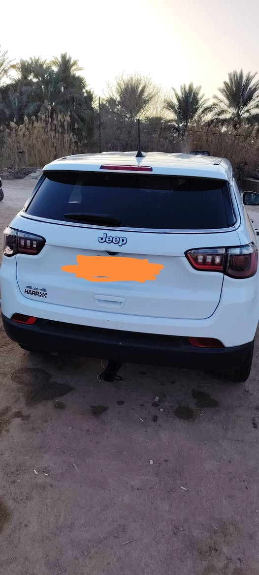 Jeep Compass  sport 2024 4X4

اللون ابيض 
رقم بابل دولي 
محرك 2000turbo 
توقف ذاتي 
ثلاث انظمة قيادة  طين - ثلج - عادي 
لايت زنون 
رادار 
حساسات 
تبريد قطعتين 
كشن قماش 
بصمة
مثبت السرعة 
شاشة كبيرة تدعم ابل كاربلي و الاندرويد اوتو لاسلكي
اضاءة ترحيب 
المسافه المقطوعه : 33500 ميل 
التواصل 
واتساب ***********
السعر مناسب جداً
