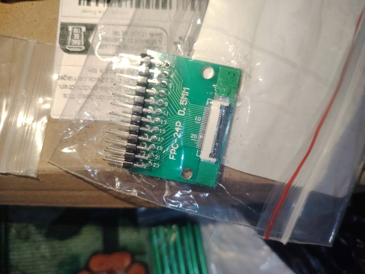 ​⚡️ كيت "الأمازون ميكس" المتكامل لبوردات التحويل ⚡️
يا أهل البصرة، للفنيين والمبدعين اللي يدورون الشغل النظيف والترتيب!
​وفرنالكم المجموعة الكاملة من بوردات التحويل (Adapter Boards) والـ (PCBs) اللي تخلي شغلك احترافي وسريع، سواء كنت تشتغل بتصليح الشاشات، الموبايلات، أو برمجة القطع الدقيقة.
​🛠️ شبيها هاي الوجبة؟
​بوردات تحويل (SMD to DIP): تشمل (SOP, SSOP, TQFP, QFN) بجميع الأحجام.
​بوردات تجارب كبيرة: قياس 9x15 سم نوعية أصلية تتحمل لحيم.
​مسطرات دبابيس (Pin Headers): كمية كاملة لكل البوردات.
​محولات فلاتات (FPC): لربط الشاشات والقطع الدقيقة.
​💵 السعر: 25 ألف دينار (والتوصيل علينا مجاني!)
​للطلب والحجز، اتصلوا بـ أبو الفضل أمازون:
📞 رقم الموبايل: ***********
