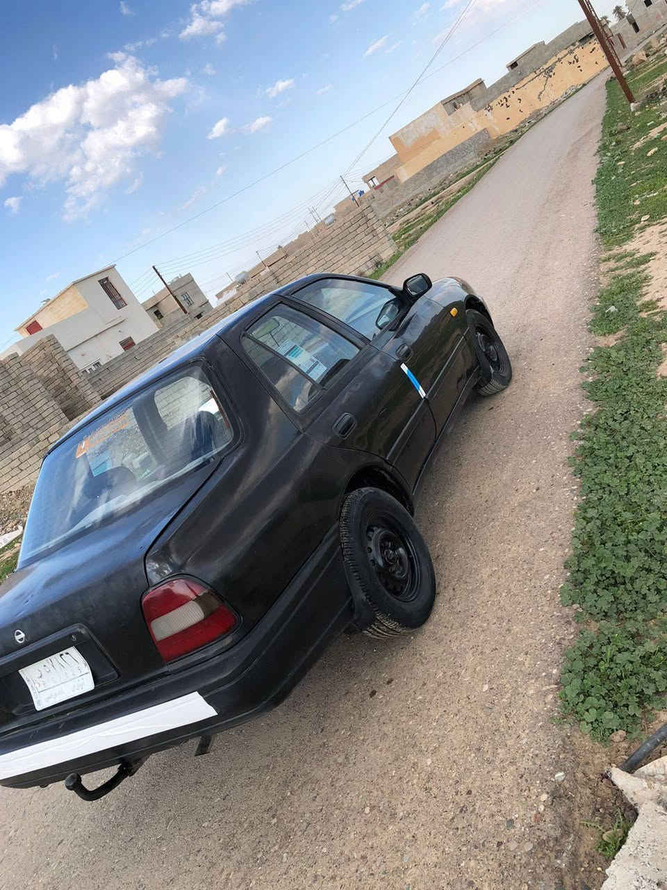 السلام عليكم
نيسان سني موديل 1993 سنويه الى 2029 شرط التحويل  نضيفه وجاهزه من كلشي 
محرك مجفت لا صرف ولا دخان صدرها جديد كهربائيات كلها شغاله
ما بيها لا طخه ولا معجون ولا خياس كامله مال جنيه 
ما تحط عليها كلشي انشاء الله.  البيع نقد فقط وبدون مراوس،  السعر المطلوب؟ 33$   المكان الشرقاط ***********
