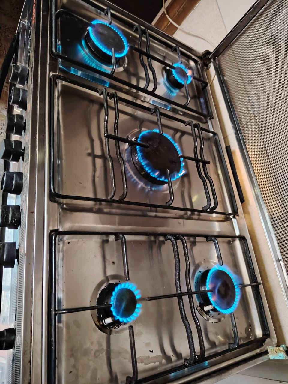 ١٥٠ وبيه مجال طباخ تكمه كهربائياته شغاله


**إذا كنت صاحب هذا الإعلان وتريد حذفه لأي سبب، رجاءا أرسل رسالة إلى الدعم الفني**