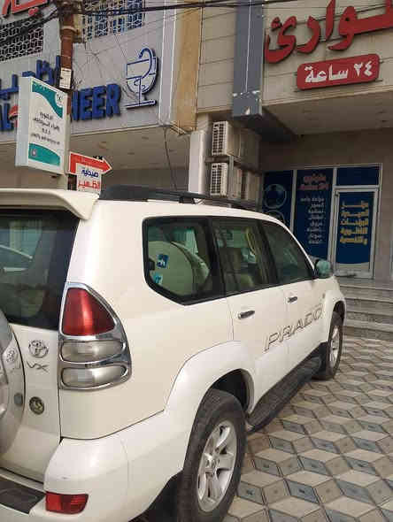 سلام عليكم 
برادو 2007 فأة VX السيارة رقم بغداد الجديد ماشية 120 كم حقيقي محرك v6 محرك وگير وصدر خير من الله تبريد ثلج سبعة راكب مكفولة من الصبغ ما عدة الدعاميات السيارة دبل تانكي سبير خلفي للبيع او مراوس السعر 175 وببهة مجال بسيط للاستفسار اكثر *********** أو الواتساب ***********
