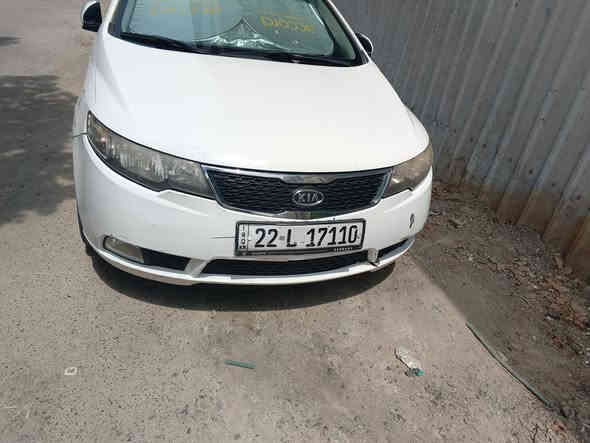 السلام عليكم من رخصة الادمن المحترم سيراتو موديل 2011 ابيض رقم اربيل سنويه باسمي كير محرك تبريد مكفول او باقي اجزاء السياره مذكورة بصورة السونار زوج تاير امامي جديد الصدر بحاله جيده السعر 90 او بي مجال بسيط للاستفسار الاتصال على الرقم ***********
