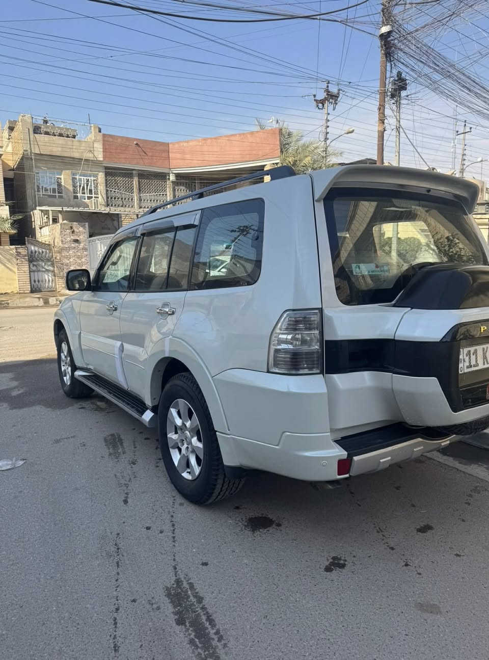 للبيع ‎
باجيرو حبتور 
موديل 2016 
خليجي بيه صبغ دعاميات امامية وخلفية وبيه اصبعين بارد بالجاملغ الامامي جهة السايق / والباقي مكفول 
معروفه مواصفات الحبتور فول 1/1 
فتحة
جلد 
كراسي كهرباء 
دمام
ماشيه72 الف
محرك 3500
السعر 210
.
رقم بغداد باسمي تحويل مباشر 

العنوان : بغداد 

اي استفسار الاتصال على الرقم / ***********
