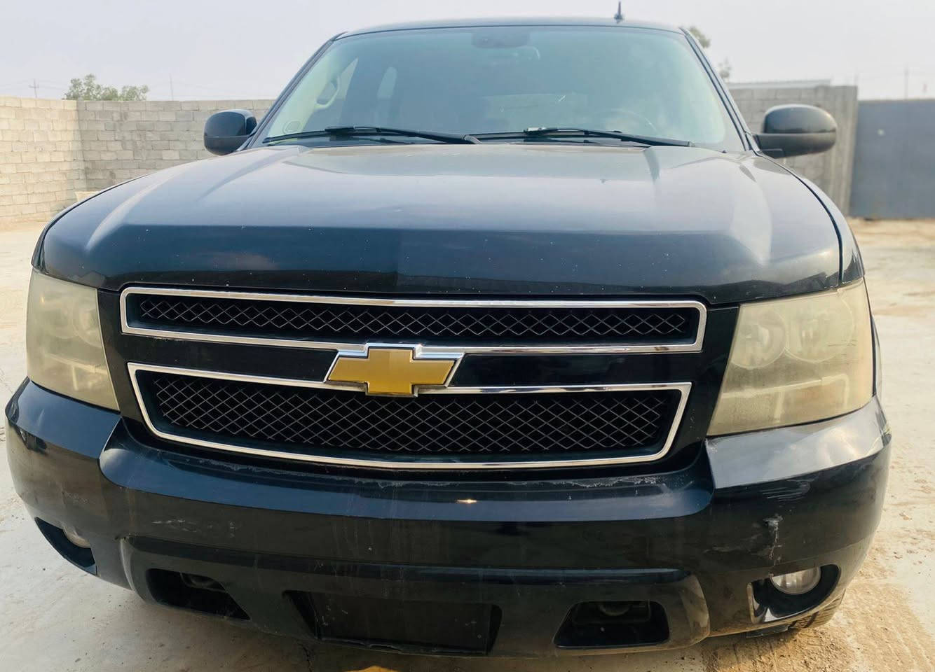 السلام عليكم للبيع
تاهو اللون اسود 
١. تاهو مديل ٢٠٠٨  LTZ مكفولة كص وفتح وتفصيخ كير مكينه والسيارة جاهزه وكلشي بيه شغال 
تشغيل عن بعد 
تتدفئه و تبريد
فور ويل + الدشبول طافي حتى السيرفز 
تايرات جدد حدادية جديده
ويل بيه اصلي ابو ٨ اوراق السيارة شغل وطلع وين ماتريد. التواجد ميسان
السعر ١١٥ ومن تجي وتشوف اذا لكيت هي سيارة جاهزه اخذه ابلاش
رقم الهاتف ***********
