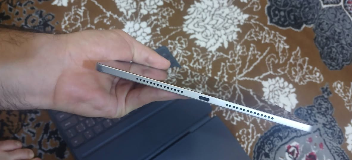 للبيع
آيباد هونر ماجك باد 2 نضيف كلش وموصفاتة معروفة
وغراضة كلهن موجودات من شاحن وكيبورد وقلم وكارتون
السعر خاص 
واتساب ***********
اتصل ***********
