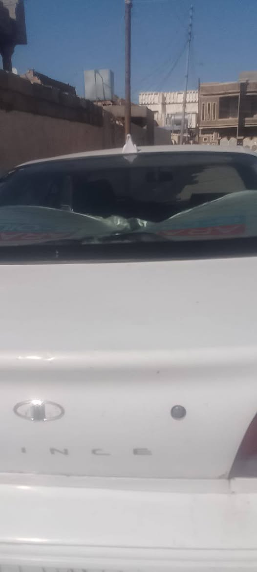 فراشه اللبيع موديل ٩٦ سياره نضيفه تبريد شغال كير وتيماتيك صبغ شوكه داخل نضيف سعر ٣٥ وبيه مجال ***********
