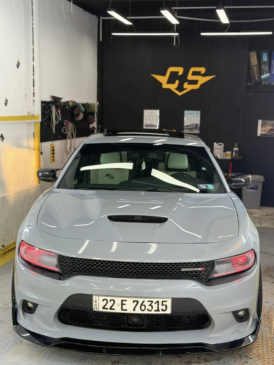 سلام عليكم جارجر 2021 rt max اللون سموك
رقم اربيل الجديد تحويل شوكت متريد 

بدون ايرباك شواصي لغود مكفولات

صبغ قطعه وحده 

وبيها بارد بسيط مكانين بنيد جهه الجاملغ لمبدل

وبارد باب ورا الصدر بدون حتى تكحيل

غرفه حضن كهرباء تدفئه تبريد

اكزوز نغمه بسيطه 

حجر بيئه موجود

لد متغير عدسات عين الشيطان 

ويل روهانا 

فتحه سقف 

تخم تاير جديد ٣١٥/٢٧٥

درگه RPM الياف حقيقيه 

سستم صوت الباين

كت داخل احمر 

ماشيه ٤٦ الف

مكينه وكير كفاله 

السياره جاهزه ونضيفه 

سعرها اتصل وبالخدمة

ملاحظه نشرتها قبل كم يوم وچانت زياره ونسدت الطرق 

عنواني شارع فلسطين 

***********
