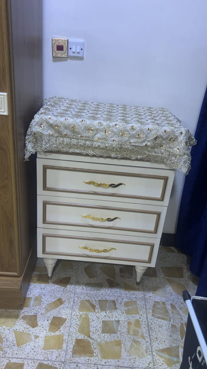 غرفه للبيع 
تكمه جديده درجه اولى مابيها اضرار سعر مليون⭕
عنوان زعفرانيه @إشارة


**إذا كنت صاحب هذا الإعلان وتريد حذفه لأي سبب، رجاءا أرسل رسالة إلى الدعم الفني**