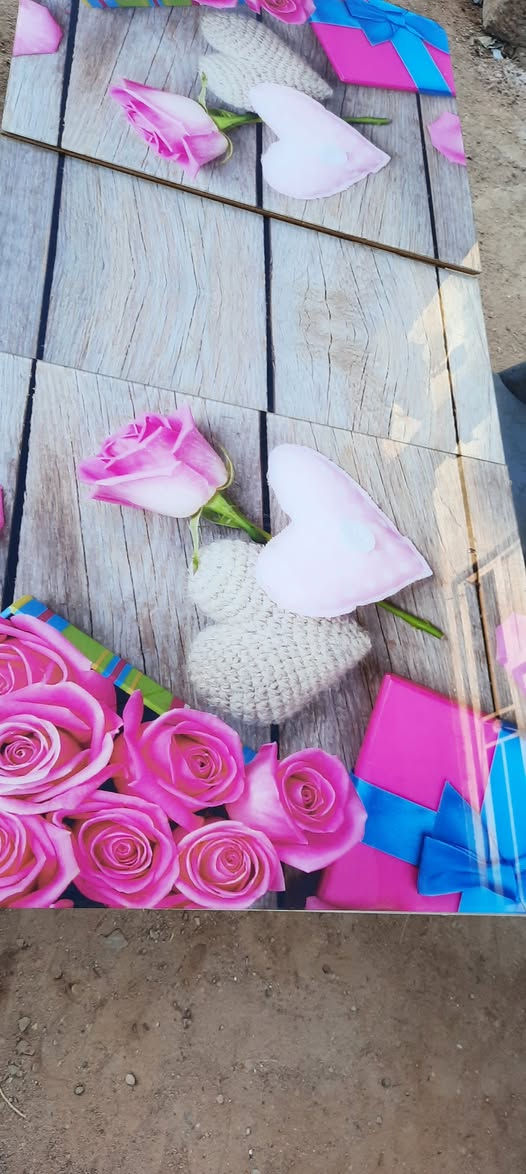 البيع ميز طعام اصلي السعر ب 《85》 ألف عدد كراسي 《2》 كراسي رصاصي هم البيع عدد《2》 ب 《50》 عنوان ميسان عماره اتصل 《***********》 الشراي يتصل بالخدمة عمارة, ميسان
