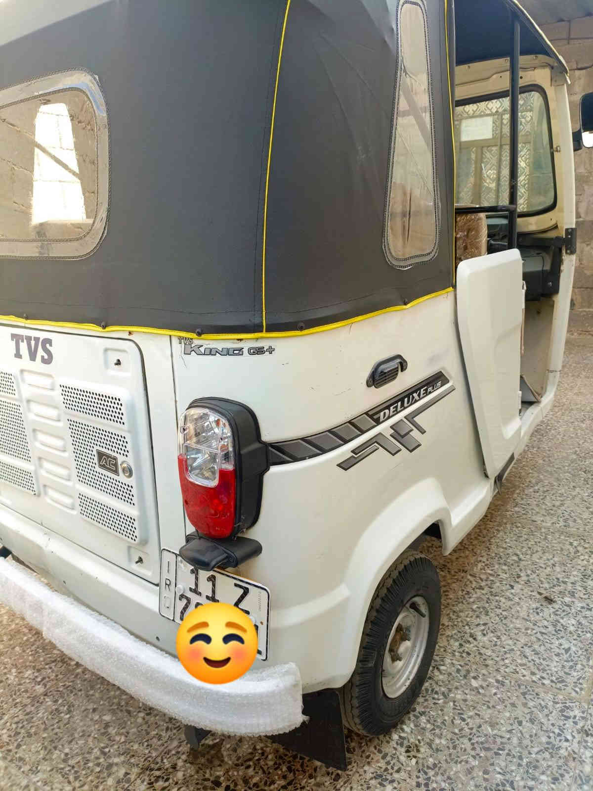 شباب 21 بيها لغد صبغ والكاعيات  كفاله مكينه وتراي زيرو مامفتوحه لوحه وسنويه انكليزي 5800 مكاني البياع الشرطه الخامسه قرب جامع الجميلي هاتف 📞 *********** الشراي يتصل
