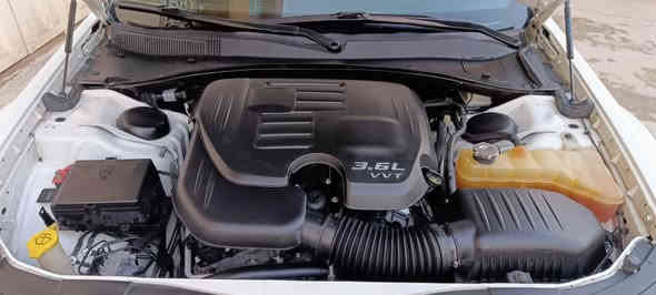 السلام عليكم اوباما 2017 مواصفات S معروفه كفاله عامه ماشيه 82 مايل بيه ملاحظات جدأ بسيطه وارد كندي وكاله هارلم السياره  بلاديه جديده جدأ مال جناي احلى من الصور الله شاهد تجي وأشوف بعينك الفرشات الاصليه بالجنطه جديده مكان السياره بغداد السعر 280 وبيهه مجال للطيبين متعجبك السياره اترك اثر طيب والله يرزق الجميع السياره باسمي تحويل مباشر رقم دهوك الجديد
للاتصال ***********
