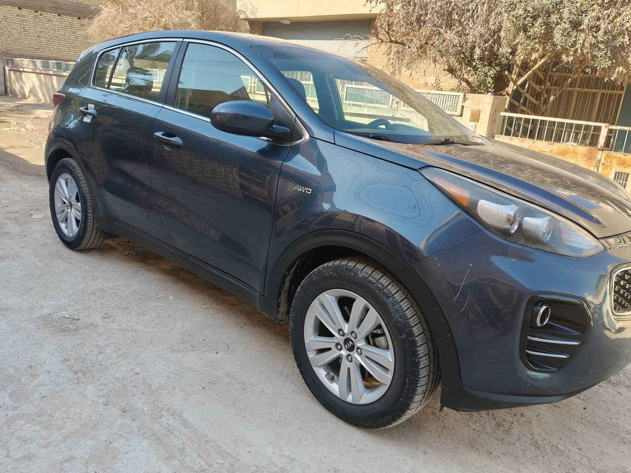 سبورتج 2017 أمريكي كلين بدون حادث مكفولة كفالة عامة  ع وضع الشركة ماشية 64
مكينة كير صدر كهربائيات ع وضع الشركة تخم تاير جديد رقم اربيل نكليزي مكاني بغداد الغدير ساحة ميسلون سعره 160 بيه مجال بسيط ***********
