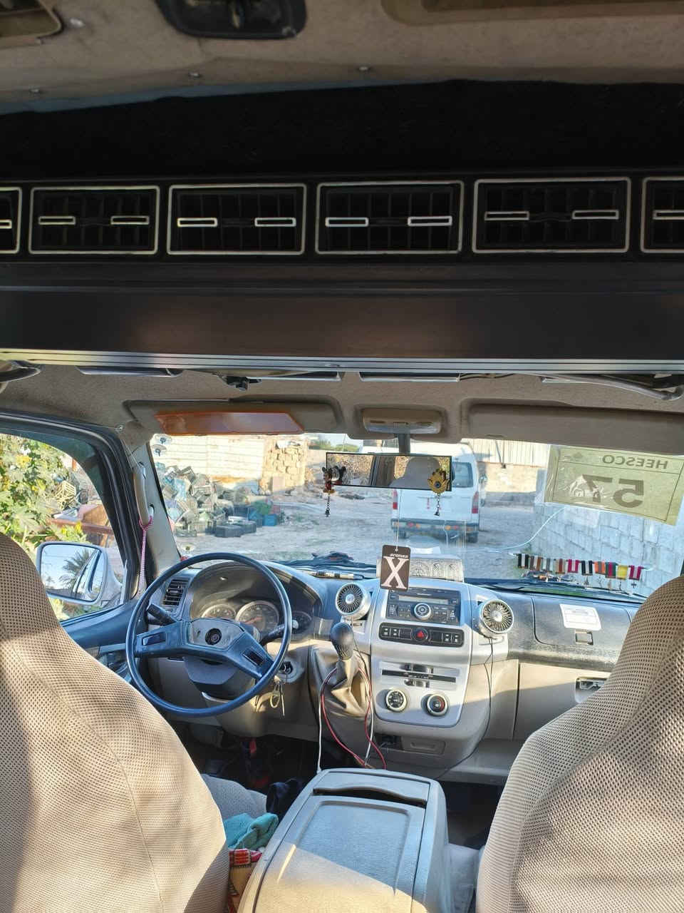 سلام عليكم جمبي موديل 2014 مجموعه مكفوله تبريد محور سبلت محرك محور ونجي مجاول حديث السعر 80 بيهه مجال ***********
