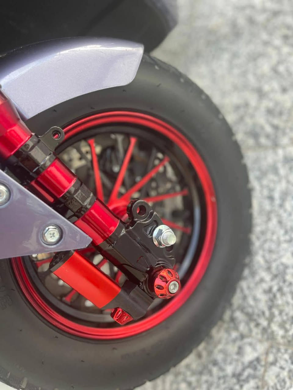 سلام عليكم ماطور سكنس 6بطاريات فول شرط فحص وين ميعجبك اتصل***********
