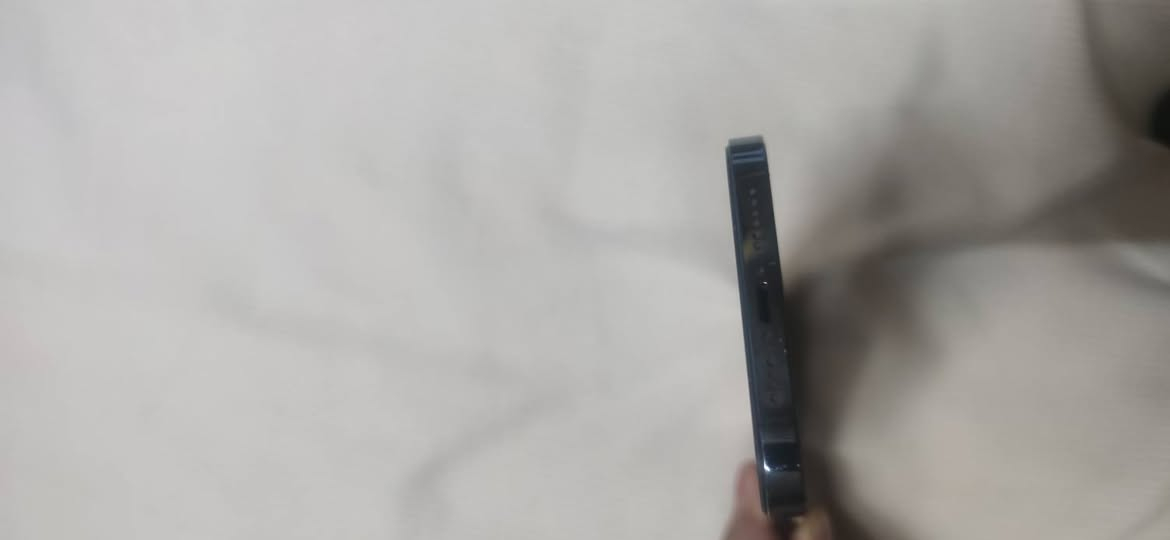 السلام وعليكم 
ايفون ١٢ برو ماكس للبيع الجهاز نضيف  80% دبل خط ذاكره ١٢٨ شاشه ثلاث خيارات  السعر ٤٥٠  وبي مجال الزوم مال كامره شويه بي اهتزاز يحتاج تثبيت ***********
