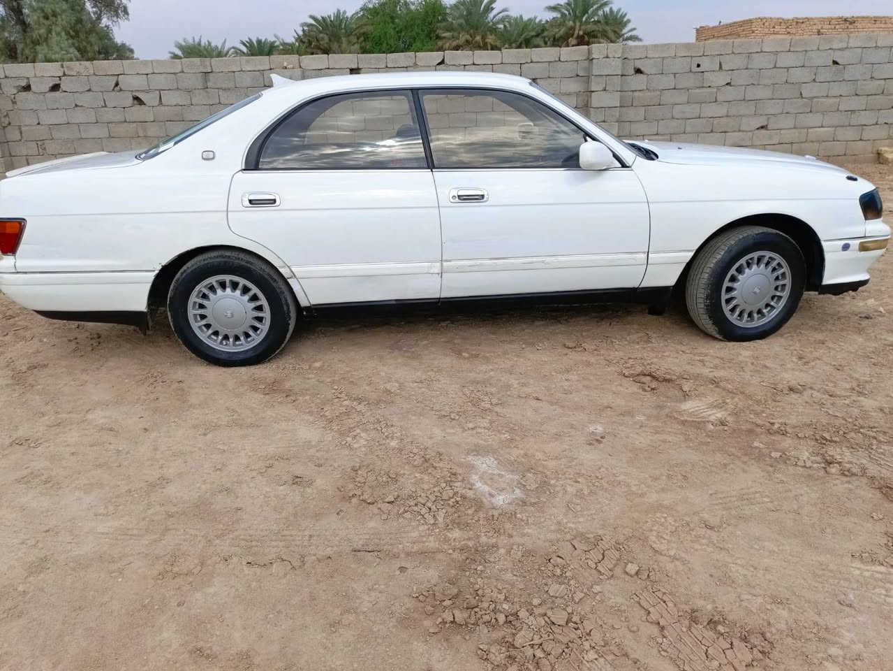 السلام عليكم  سياره بطه فصل مكفوله من ضربة صبغ حداديه جديدة تبريد شقال رقم بصره بسمي سنويه 29 سعر 55 اتصل على رقم *********** مكان ذي قار الصلاح
