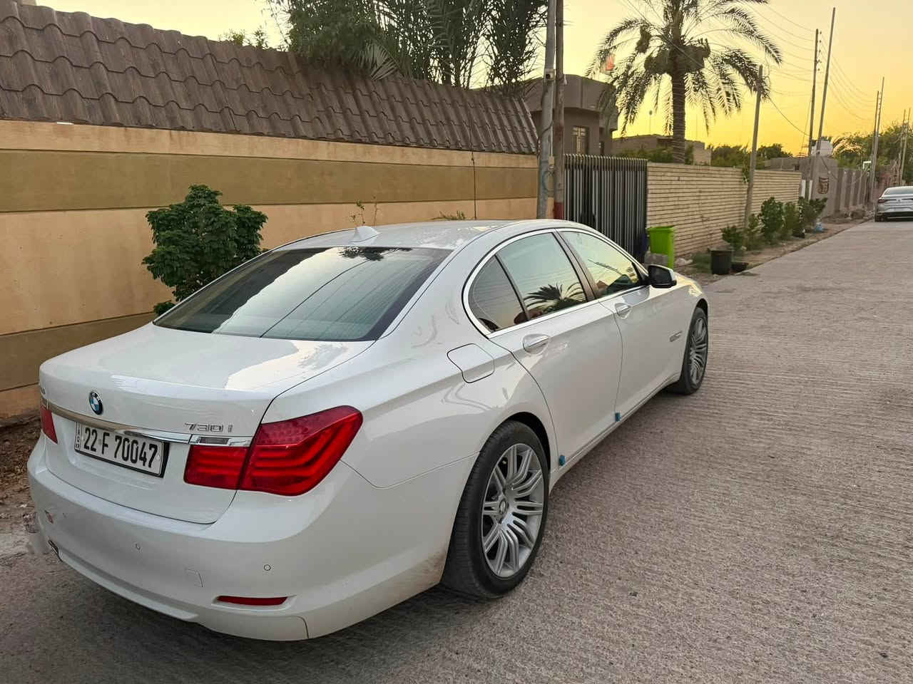 BMW-F01-2012-730
-------------------------------------

#السعر :$185 وبيه مجال 

‏

#رقم الهاتف :*********** 

#رقم السيارة : أربيل 

#مكان السيارة : واسط/الصويرة 

-------------------------------------

للبيع فقط 
موديل 2012 حجم 730  6سلندر السيارة صاروخ 🚀🚀 رقم   اربيل  جديد سنوية ساقطة قبل سنه  سيارة داخل + خارج نضيف جداً بيه صبغ جامله امامي ونصف من بنيد اثر شخوط بدون اي حادث شواصي لغود كفاله ماشيا 190 حقيقي 

تفاصيل سيارة 👇🏼👇🏼

1_ بصمة 🗝

2_محرك 6 سلندر⁦⁩+كير مكفولات ⁦⚔️

3_تبريد مركزي ❄️

4_كروز سرعة 🔒

6_مراية داخلية+جانبة عاكسة 🪞

7_تحكم ستيرن ⚔️

8_ كشنات كهرباء⚡️

9-شاشة اعطال🖥

10-داخل اسود  

11-لايت زنون LED 🔦

12_داخل جلد قرمندي 

13_سلايت 

14-ويل 19 M تو سايز⚔️

15-بك لايت LED اشارة حمرة 💡

16-صدر امامي خلفي جديد ⁦⚔️

17-داخل جلد وقماش 

19-حساسات امامية خلفية ⚔️

20-انارة ترحيب💡

21-دمامات بلادية 

22_منفذ AUX

23_ماوس تحكم 

24_شاشة 

25_ منظومة زنون 

26_شاشة جبيرة 

27_بردات 5 خلفية كهرباء
