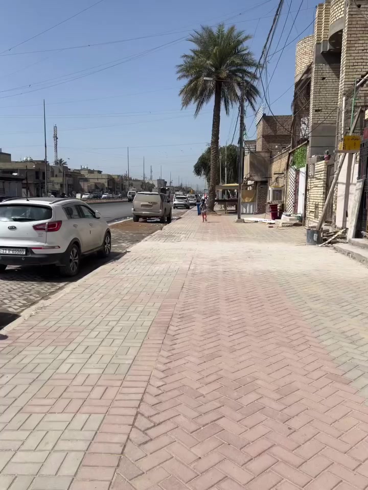 سلام عليكم نص قطعة جديدة طابق واحد شارع ستين مال عريبة بصفحت قطاع 51  سعر 170 وبيهة مجال ***********
