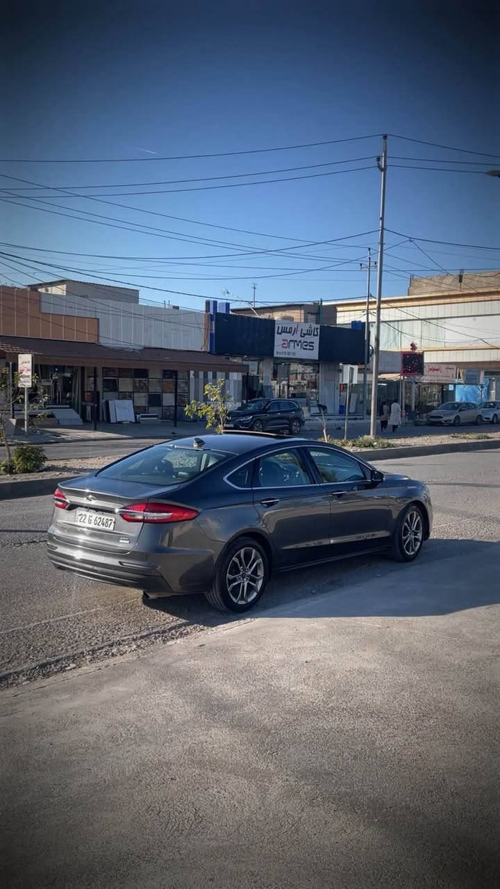 فۆرت ڤیوژن مۆدیل ٢٠١٩  
مواسەفات SEL 
٦٢ مایل رۆیشتوە شتێکی زۆر پاکو خاوێن بێ مەسرف ٤ تاو ویلی تازەی لەسەرە تەقەو رەقە بە شەرت کوشین کارەبایی و خەزن ئاوێنە رادارە پشتو پێش رادارە گێر ماوس فۆلیۆمە کوشین هیتەر ١٥ ی تۆربۆیە مالی دۆستە یەک چاملخی لای سەکنی بۆیاخە بێ ژۆرێ بێ ئیرباگ  دواوە سندوقی تەنها جێگای رەقەم سبوخە
سعر : 127 مه جال
شوين :هه ولير 
ره قه م :*********** أربيل, العراق
