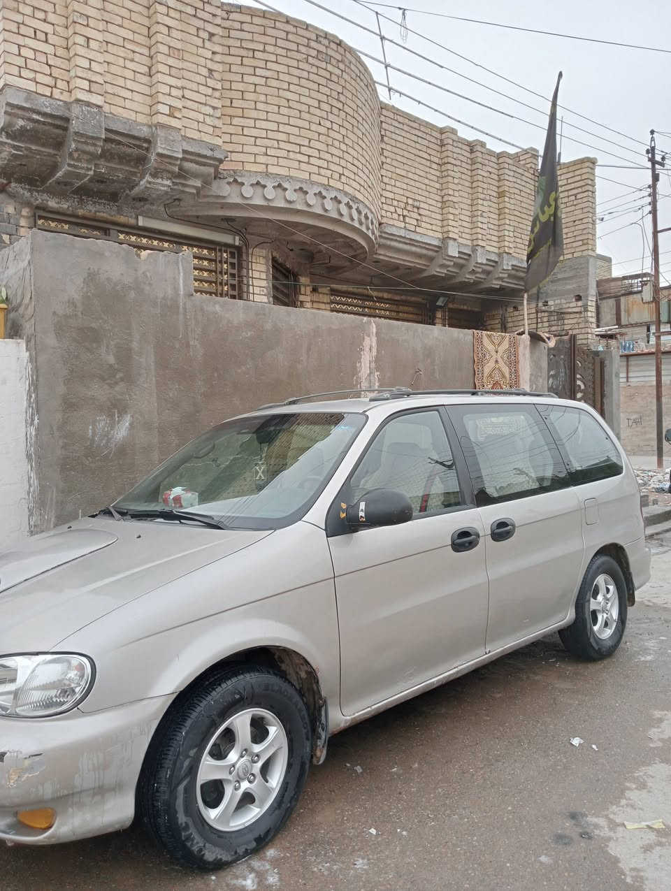 سلام عليكم كيه كرنفال للبيع
موديل 2000 

رقم بغداد دولي بسمنه تحويل ثاني يوم 

سياره بلاديه مكفوله بدون صبغ فقط على كد شبرين بصندوق 

مكينه كاز حاويه جديده سياره معروفه بالصرف ما تصرف اقتصادية

كير عادي شرط

حداديه شرط جديده قبل شهر 

درايم شفتات جدد

كهرباىيات كلهه شغاله شرط

سنتر لوك ريمون

شاشه لمس 

تخم تاير جديد 

وياها مكينه كايمه هيه وتفرعاتهه 

وياها بم كاز 
السعر 55وبيه مجال بسيط

هاتف ***********
