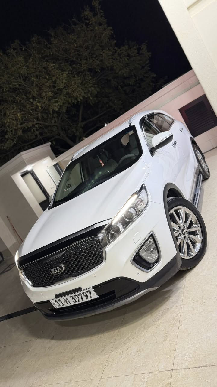 ً
السلام عليكم اخوان 

سورنتو 2016 خليجي مكفوله كفاله عامه ماشيه 127 الف حقيقي

رقم بغداد هزه فحص سنويه كله جديد تحويل مباشر 

مواصفات الكويتي ارغب شي معروف تجي فول 1/1 عده البنوراما 

فور ويل كشنات جلد وكهرباء 7 ركاب 3 قطع تبريد زراك لايت مري شفط شاشه كبيره كامره خلفيه حساسات امامي خلفي لايت لد امامي خلفي تراكشن وباقي المواصفات المعروفه فول 

كير مكينه صدر تايرات بشرط جدد عليه ادامه كامله من كلشي وجاهزه متحتاج دينار مصرف 

السعر 218$ للأستفسار ***********
