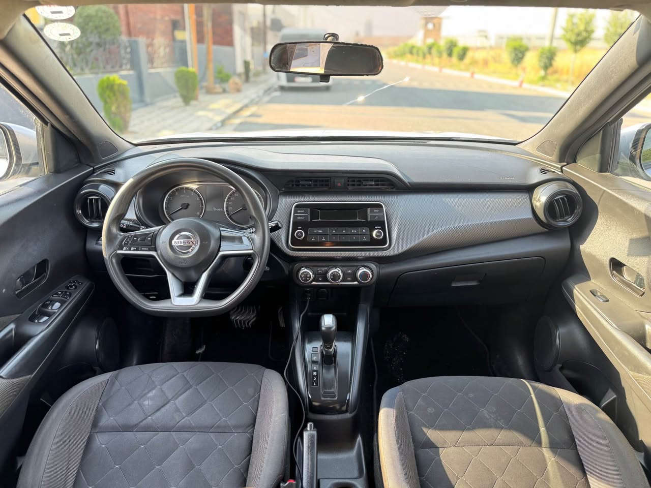 Nissan kicks 2019 خليجى
سةيارةكة هةزةى نوية سةنةوى نوية تا مانكى 10
سةيارةكة جايزة دينارةك مةسرفى تيدا نية
سوبخى نية تةنيا يةك جى بجوك pdrهةية
كيرو مةكينةو تةبريدو كارةبايى هةموى بةشةرت
124000km رويشتوة
سحرى 122$كةميك مجال
عنوان:اربيل
Mob:*********** أربيل, العراق
