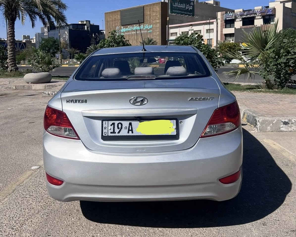 اكسنت 2013 خليجي 1600 قطرتين تبريد بيه و ابيع حزام صبغ وحادث باب السايق والخلفة فقط ضربة مو قوية و السونار مرفق بالصور السيارة باسمي وسنوية 2030 رقم كربلاء وعنوان كربلاء السعر 85 وبيه مجال للتواصل على واتساب هذا الرقم  ***********
